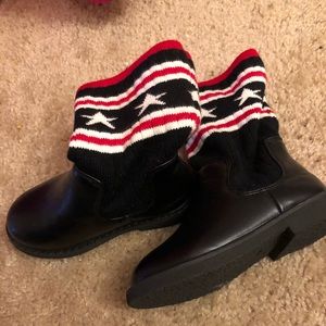 Mini Givenchy boots